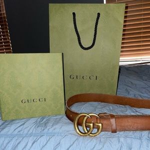 Men’s Authentic Double G lock belt.